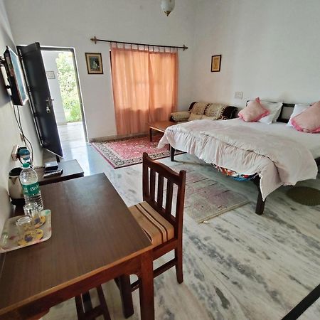 Ferienwohnung Royal Farm Bharatpur Zimmer foto