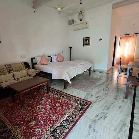 Ferienwohnung Royal Farm Bharatpur Zimmer foto
