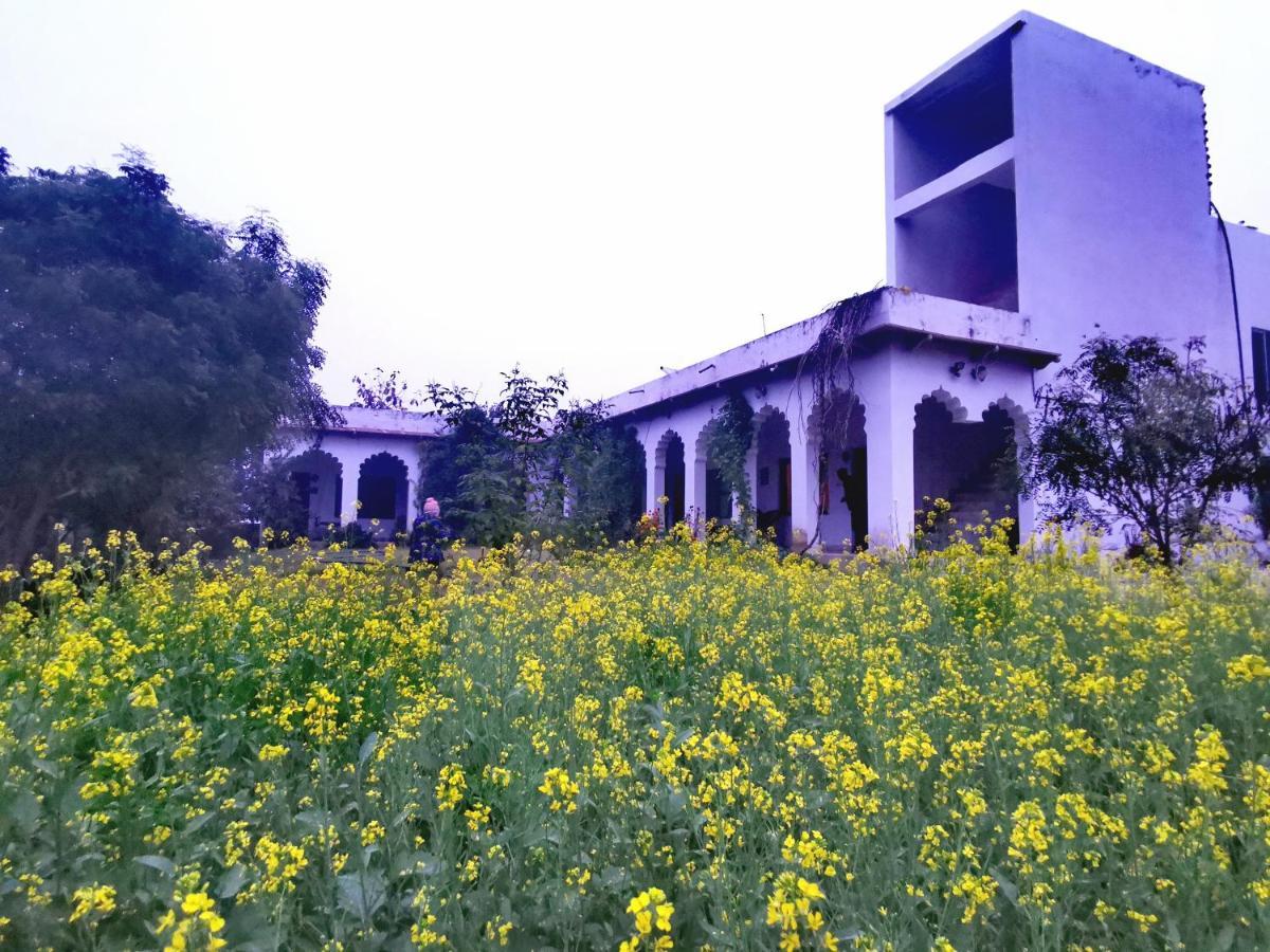 Ferienwohnung Royal Farm Bharatpur Exterior foto